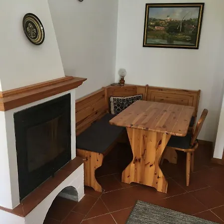 Terezia Vendeghaz Тихань